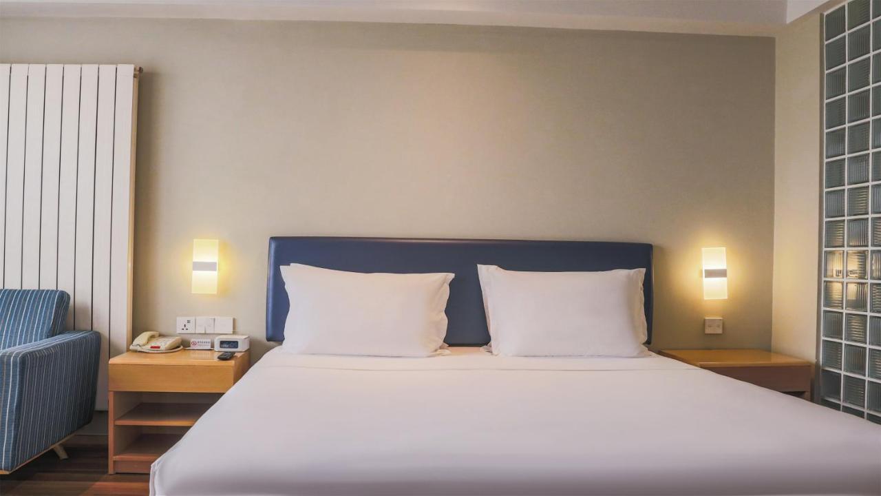 Holiday Inn Express Zhangjiakou Park View Bagian luar foto