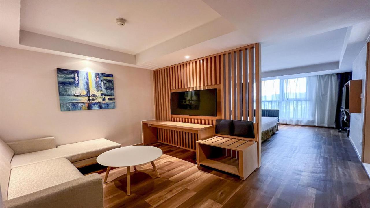 Holiday Inn Express Zhangjiakou Park View Bagian luar foto